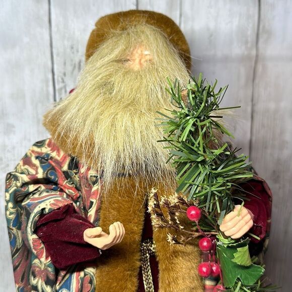 Christmas Collection 16” Old World Santa Tree Top or Table Decoration - Picture 3 of 9